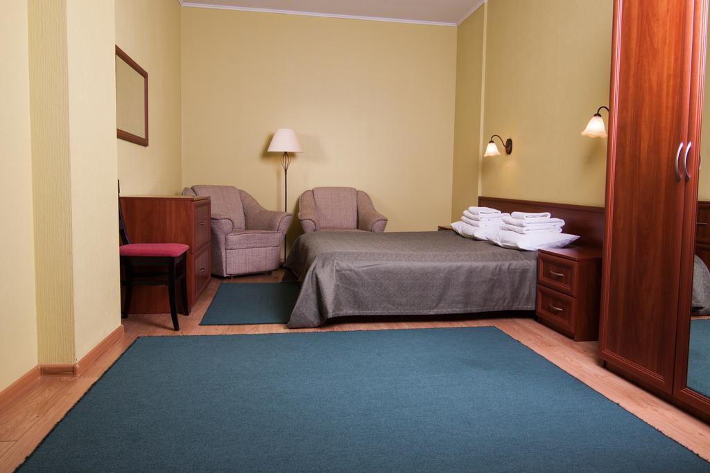 Mini-Hotel On Geroiv Energetykiv Street 18 Kijów Zewnętrze zdjęcie