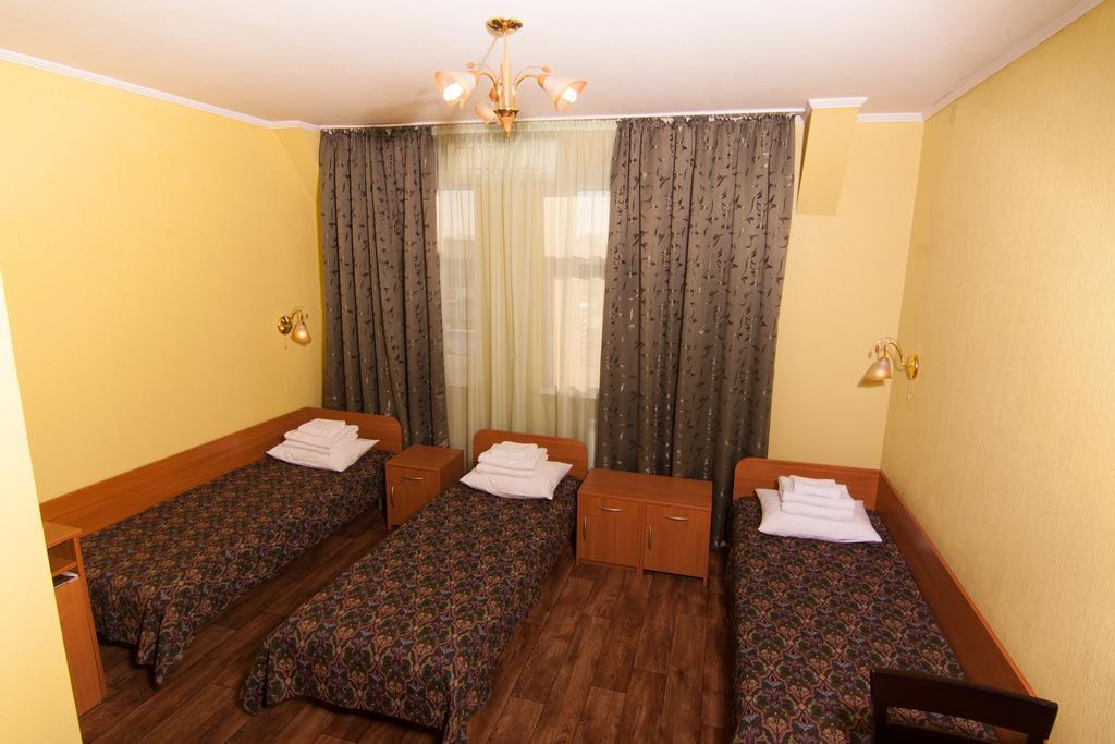 Mini-Hotel On Geroiv Energetykiv Street 18 Kijów Zewnętrze zdjęcie