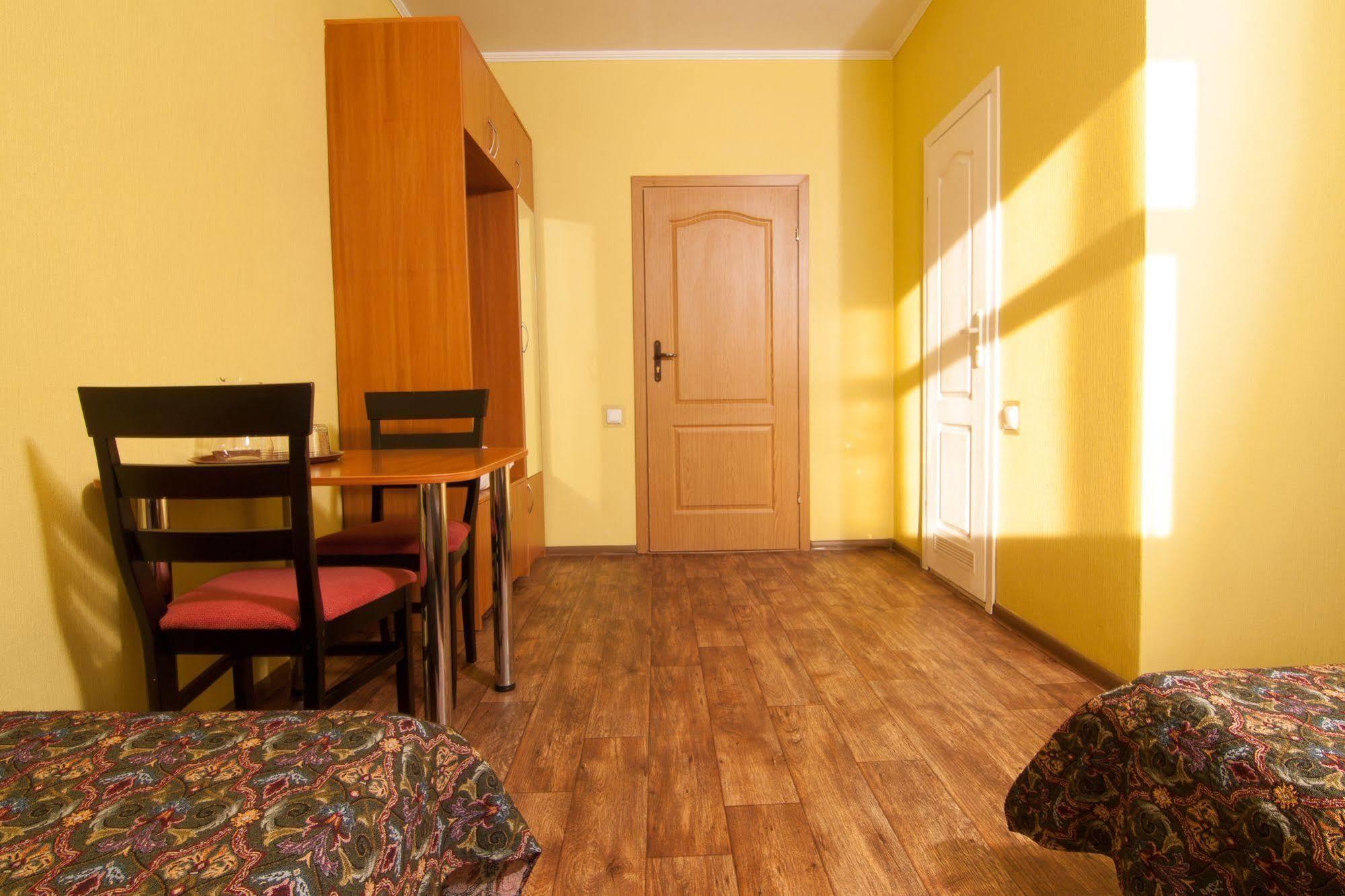Mini-Hotel On Geroiv Energetykiv Street 18 Kijów Zewnętrze zdjęcie
